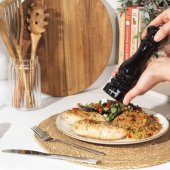 BW13676EU7 Chester Salt Pepper Mill Black