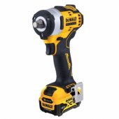 DeWALT cordless impact wrench DCF901P2, 12 volts