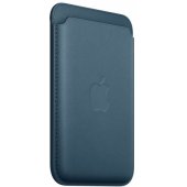 "FineWoven Wallet with MagSafe (MT263ZM/ A)" Pacific Blue