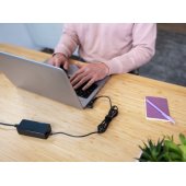 Primo Universal 45W laptop charger - Black